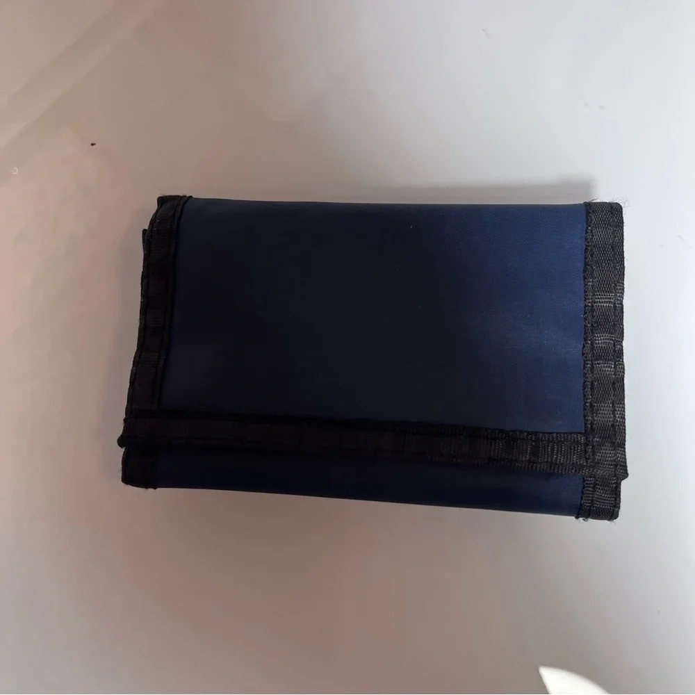 N/A navy wallet